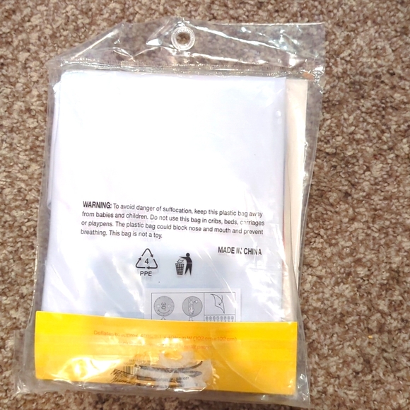 Sun Squad Polka Dots Inflatable Swim Tube 36" inches Diameter - Picture 3 of 4